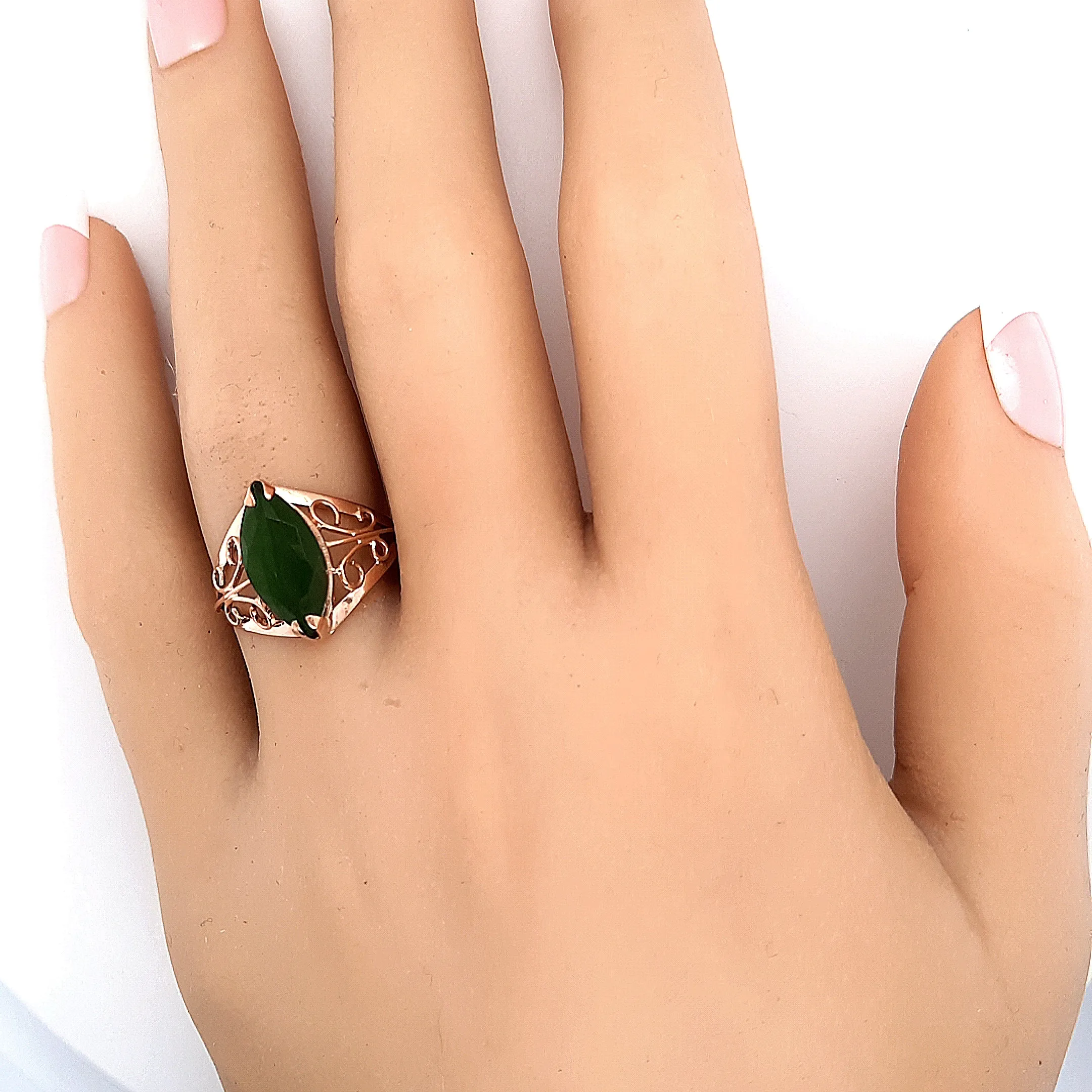 9ct Rose Gold Nephrite Jade Ring