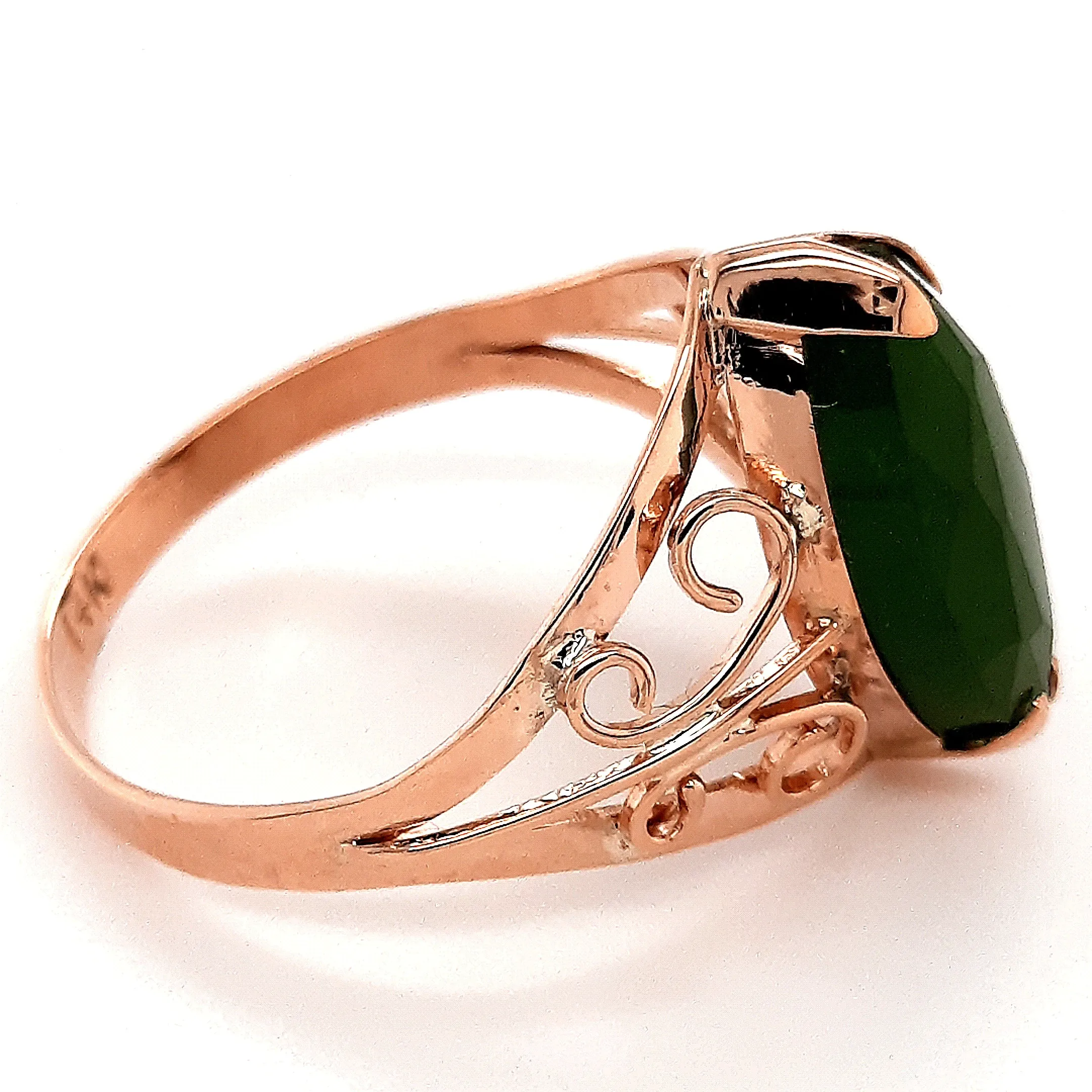 9ct Rose Gold Nephrite Jade Ring