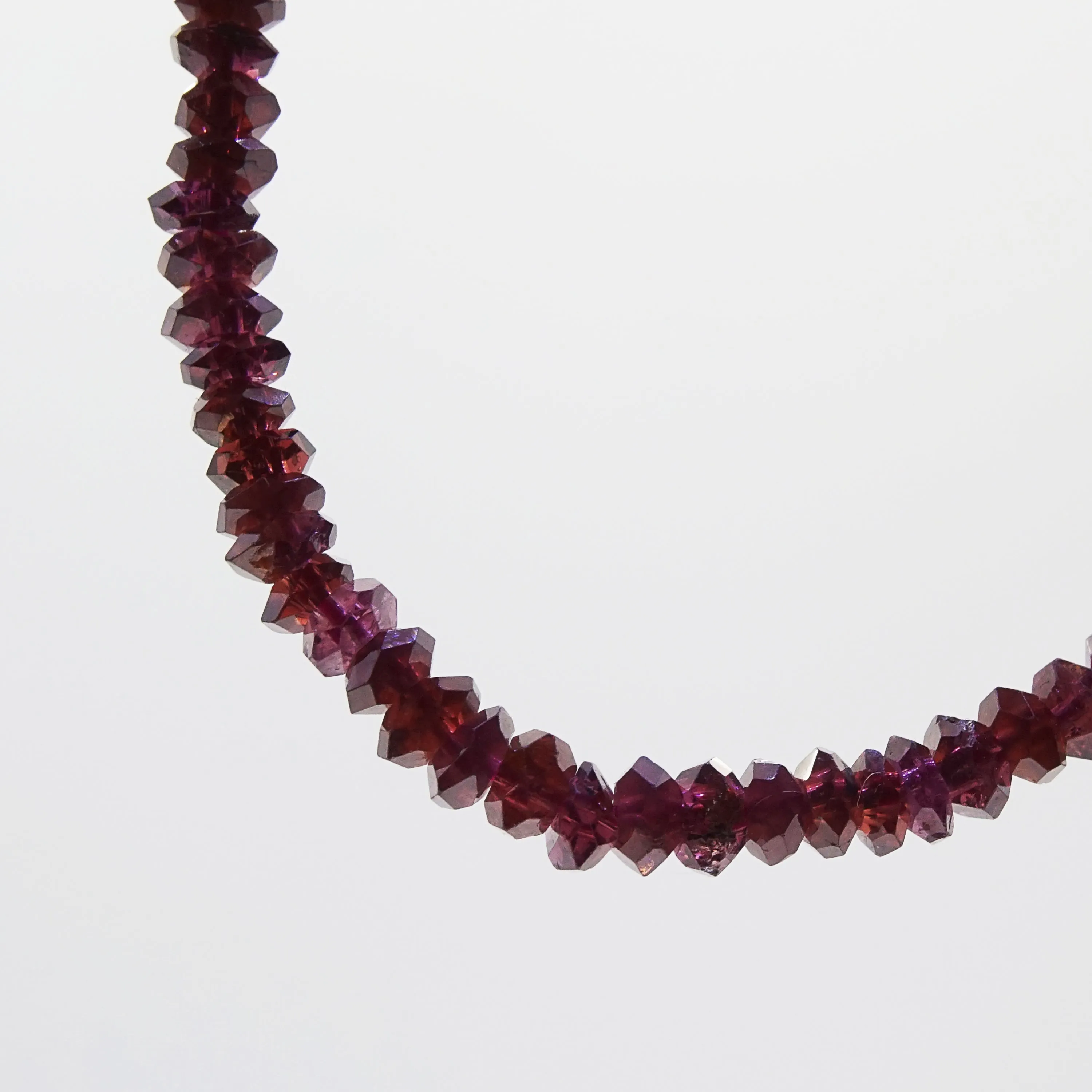 A-Grade Rhodolite Garnet Faceted Rondelle