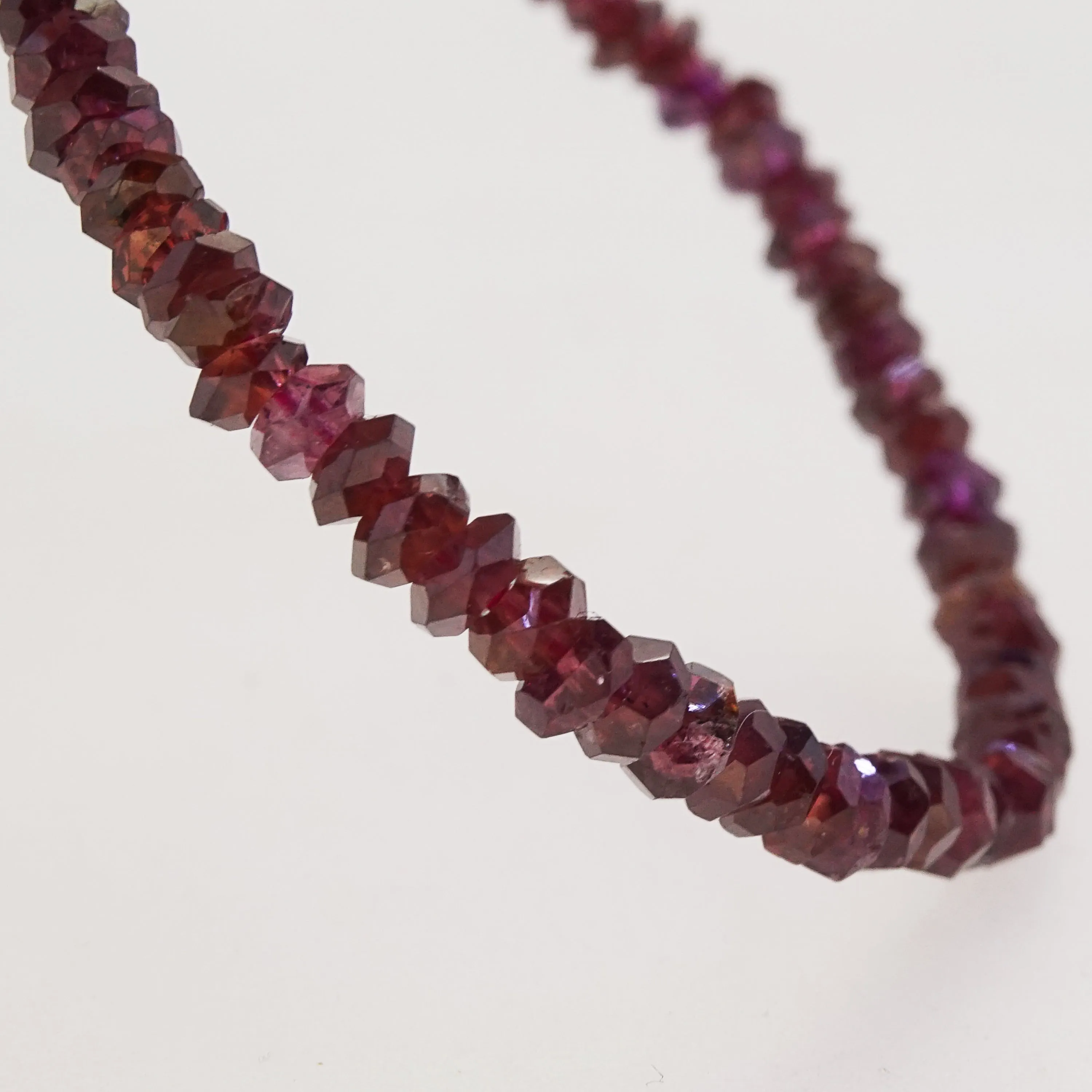 A-Grade Rhodolite Garnet Faceted Rondelle