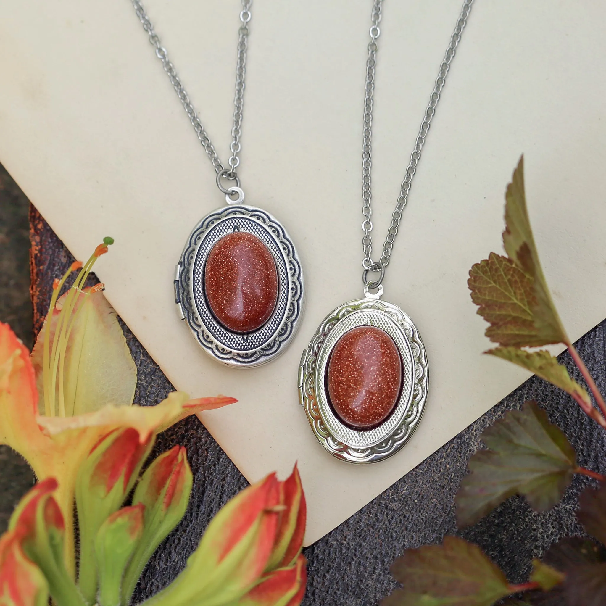 Stone Oval Vintage Locket in Goldstone, Leopardskin, Tigereye or Carnelian